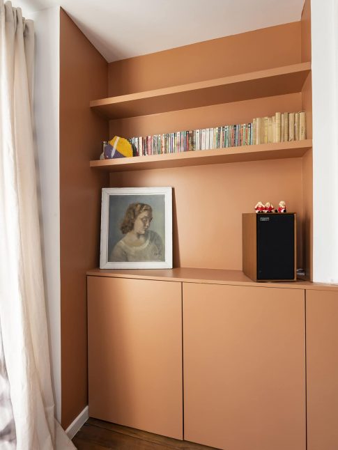 optimisation d'espace d'un petit appartement à Paris - détail de rangement