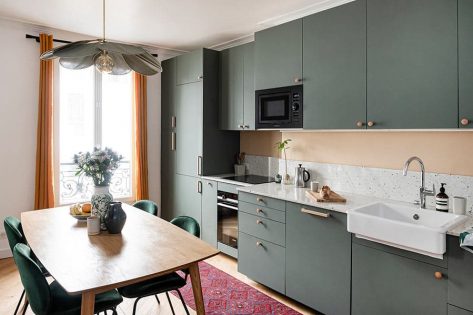 Relooking cuisine conviviale appartement Paris - optimisation d'espace