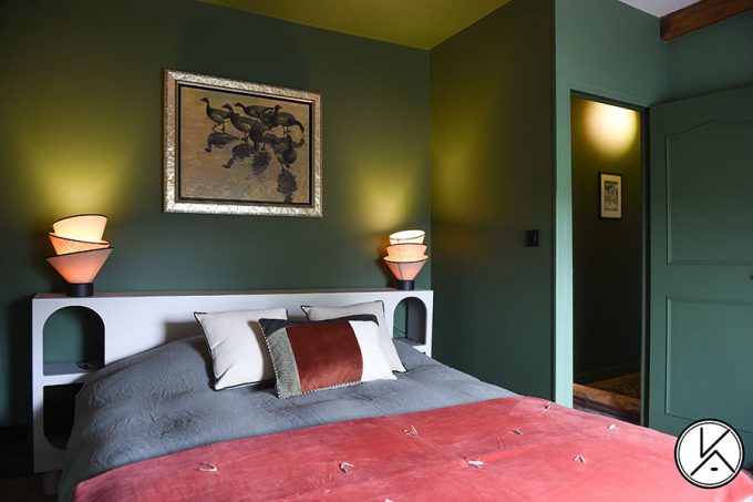 couleur et décoration chambre verte tête de lit esprit maçonné 2