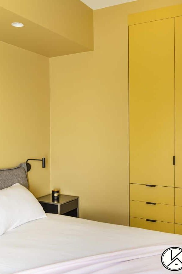 appartement neo haussmannien paris chambre jaune