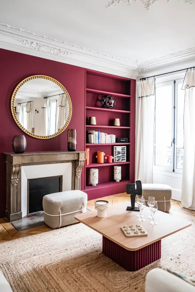 salon haussmannien paris 6 bibliotheque sur mesure rouge